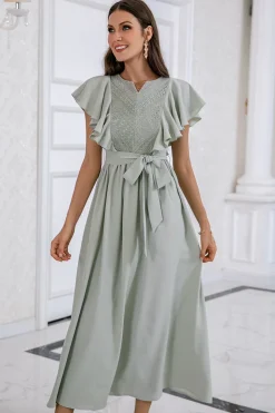 Vestido de baile de ruffles sem mangas verdes