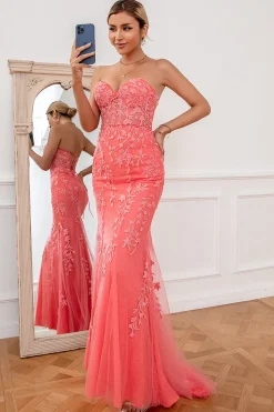 Vestido de baile de tule de coral