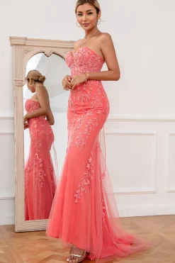 Vestido de baile de tule de coral