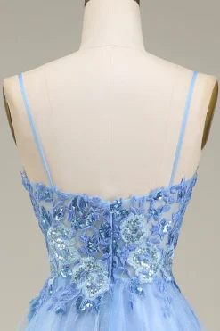 Vestido de baile de tule azul spakly com apliques