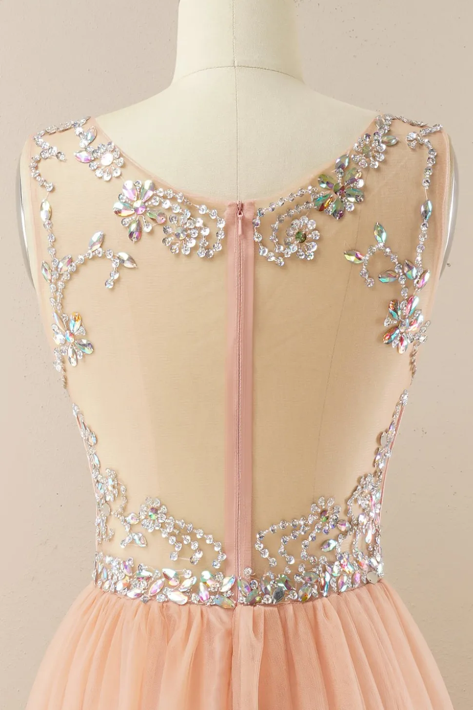 Vestido de baile de tulle de missanga
