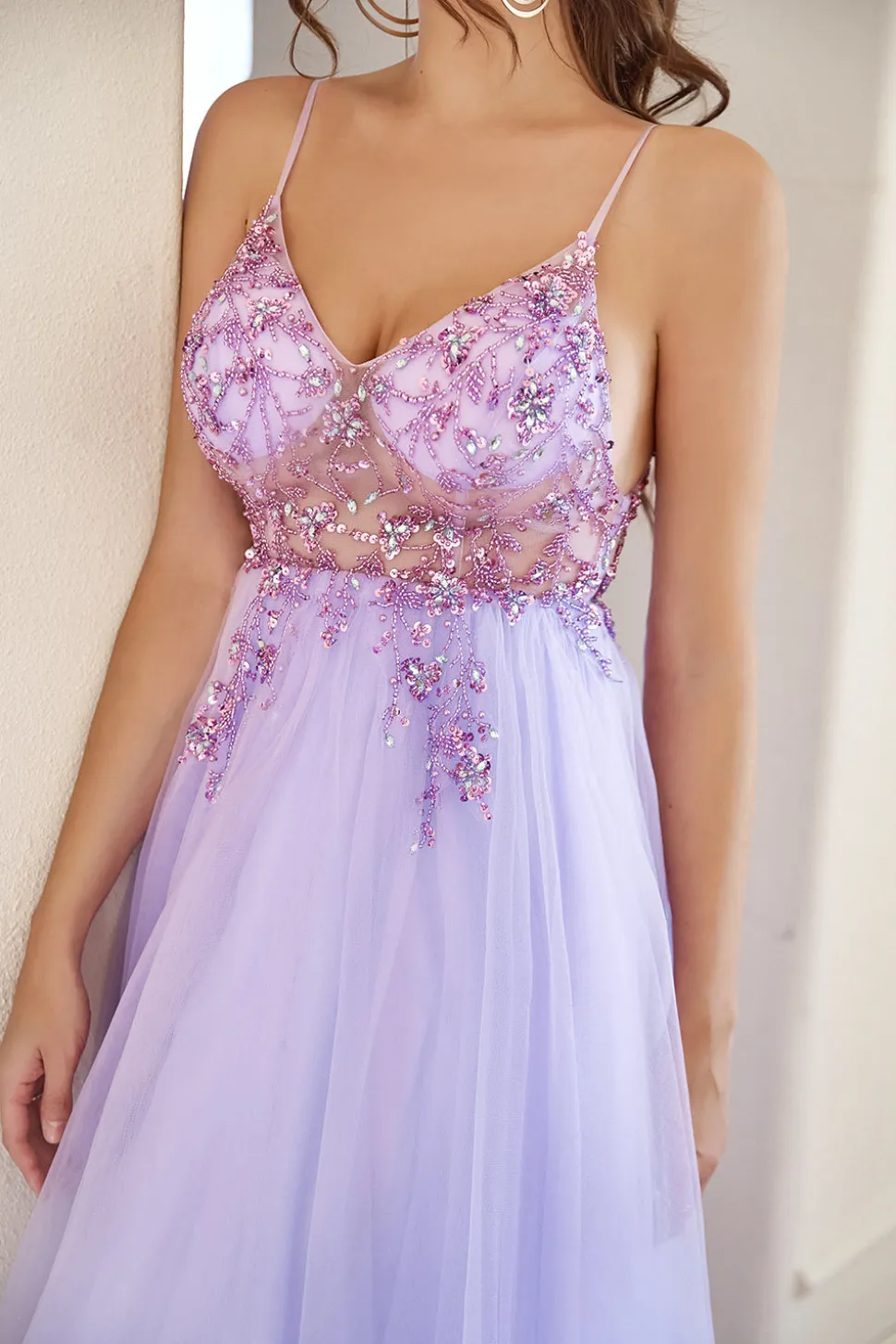 Vestido de baile de tulle de missanga roxa