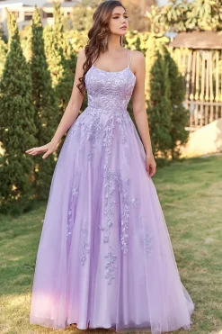 Vestido de baile de tulle roxo com apliques