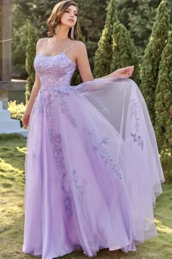 Vestido de baile de tulle roxo com apliques