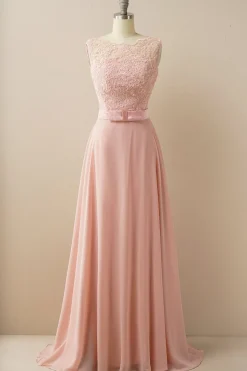 Vestido de baile longo applique
