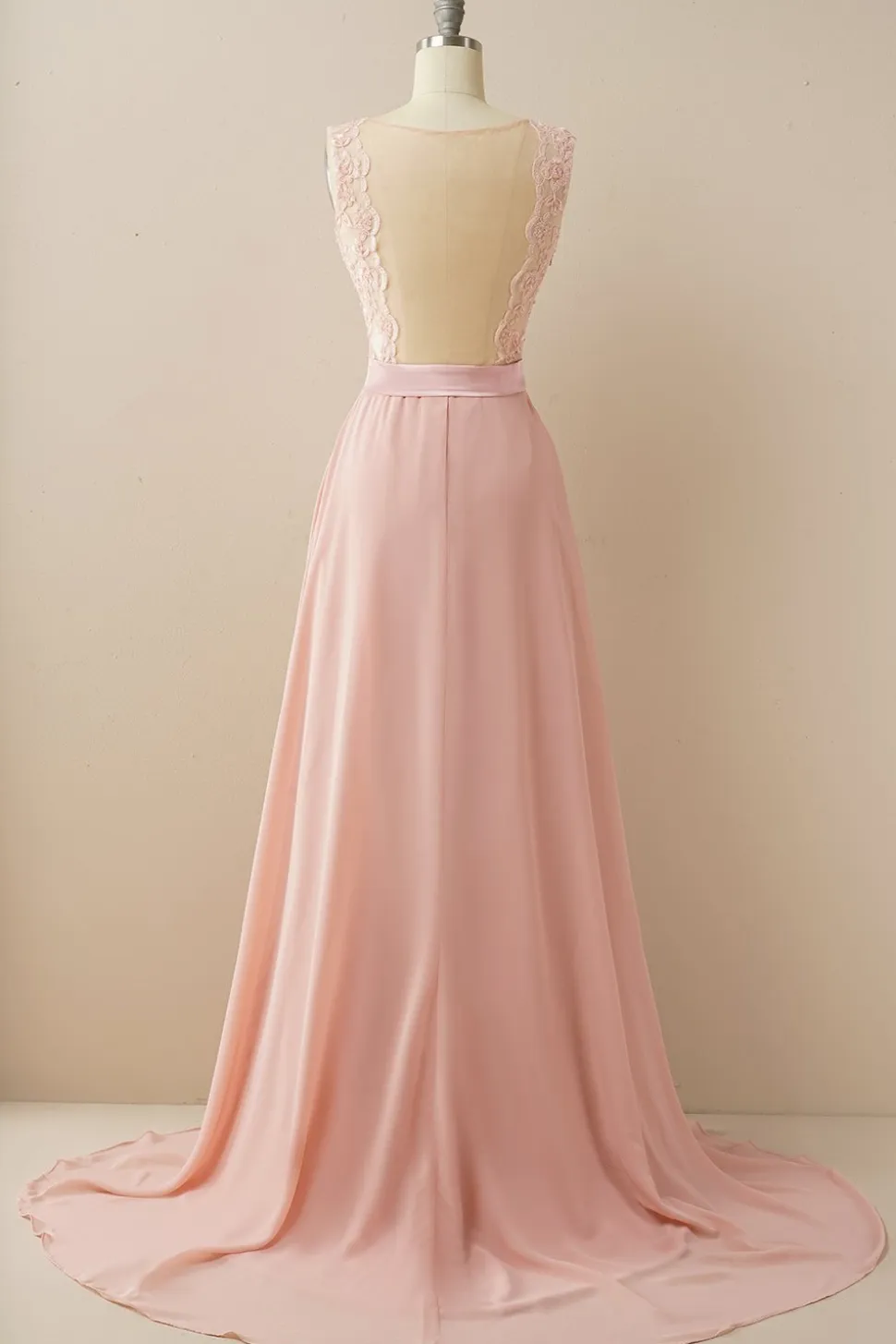 Vestido de baile longo applique