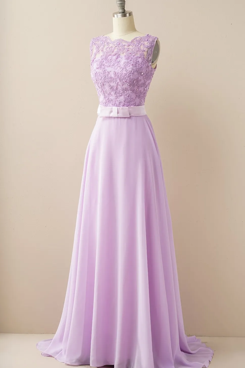 Vestido de baile longo applique