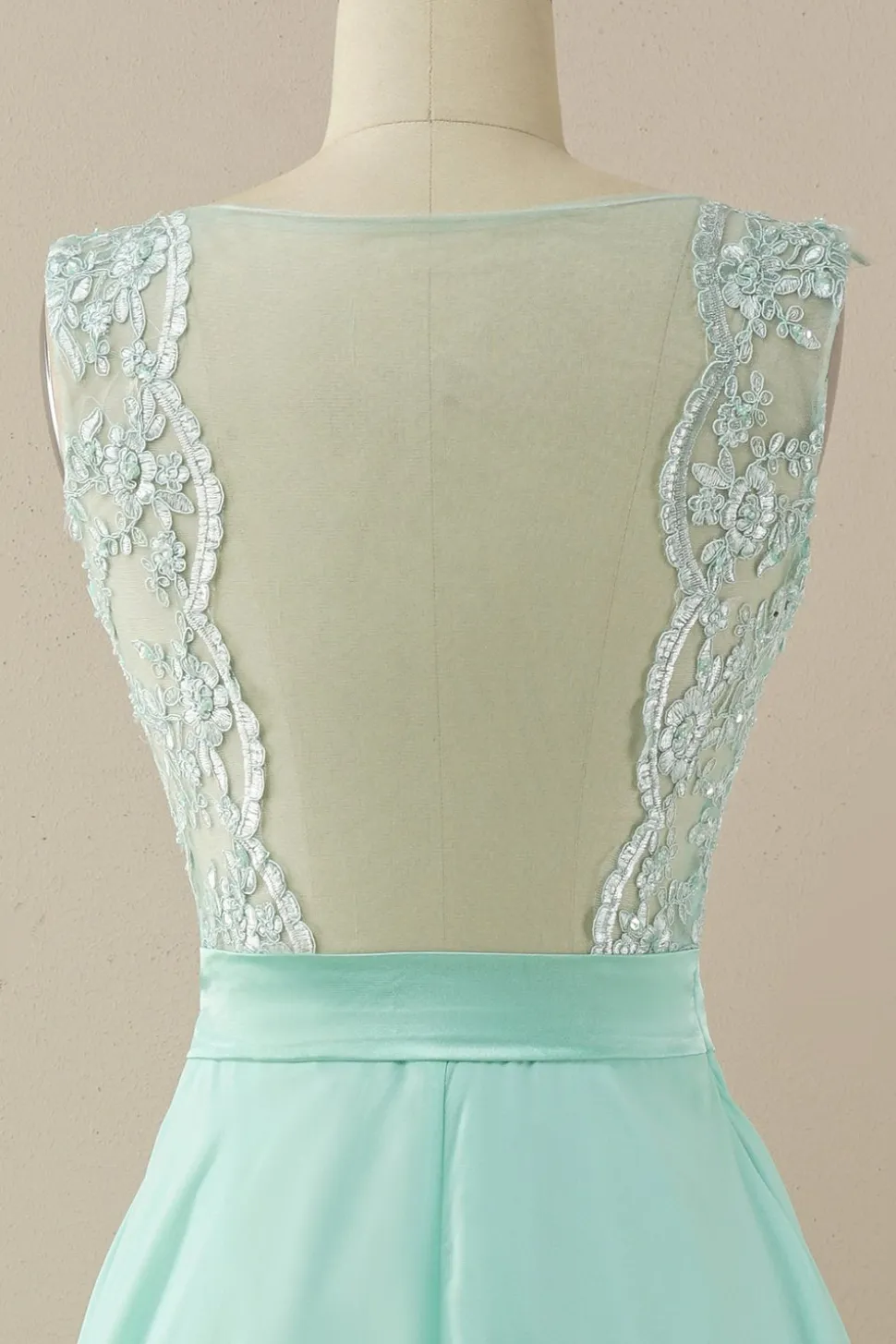 Vestido de baile longo applique