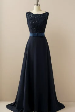 Vestido de baile longo applique