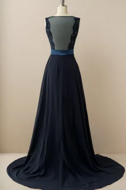 Vestido de baile longo applique