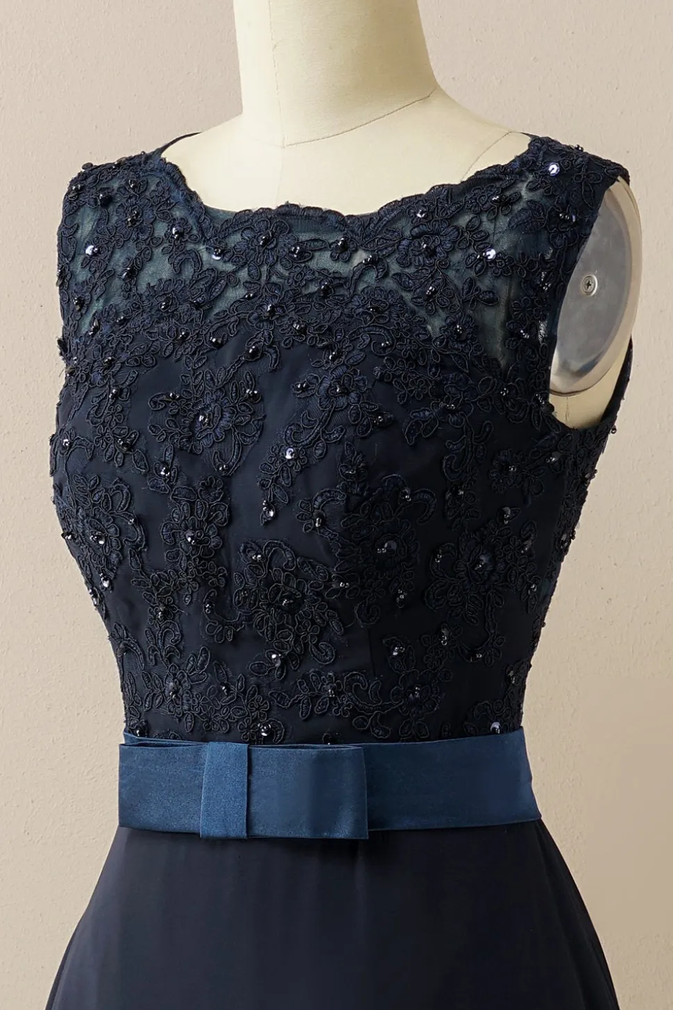 Vestido de baile longo applique
