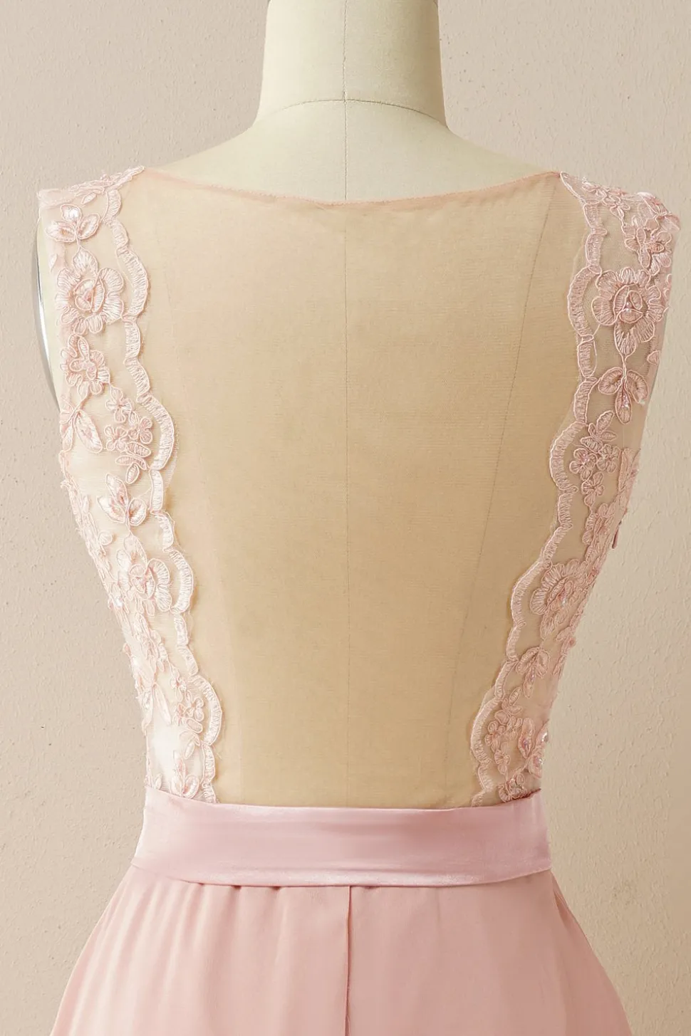 Vestido de baile longo applique