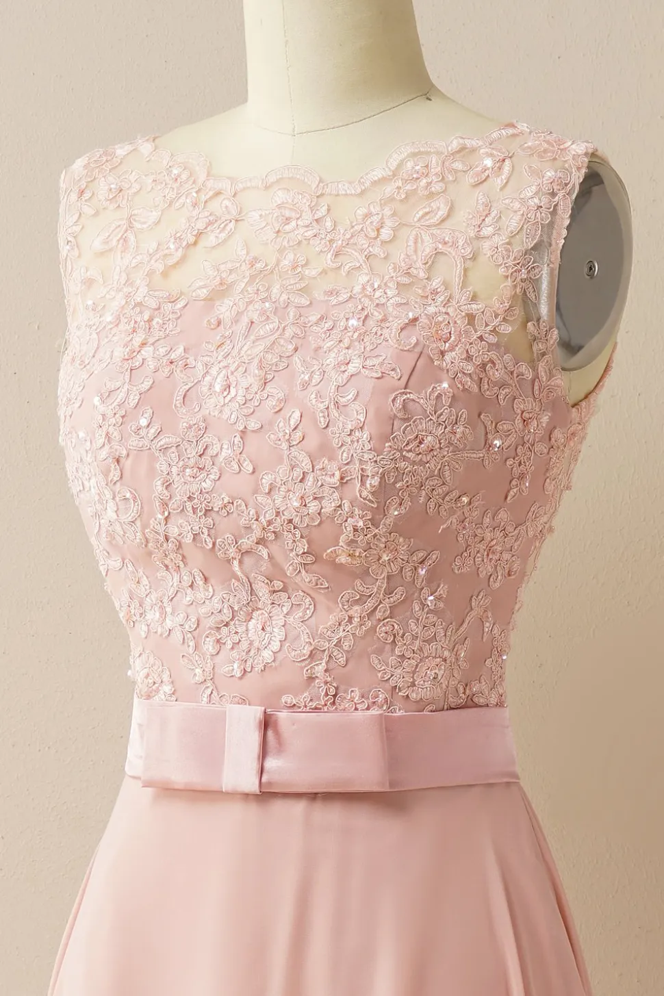 Vestido de baile longo applique