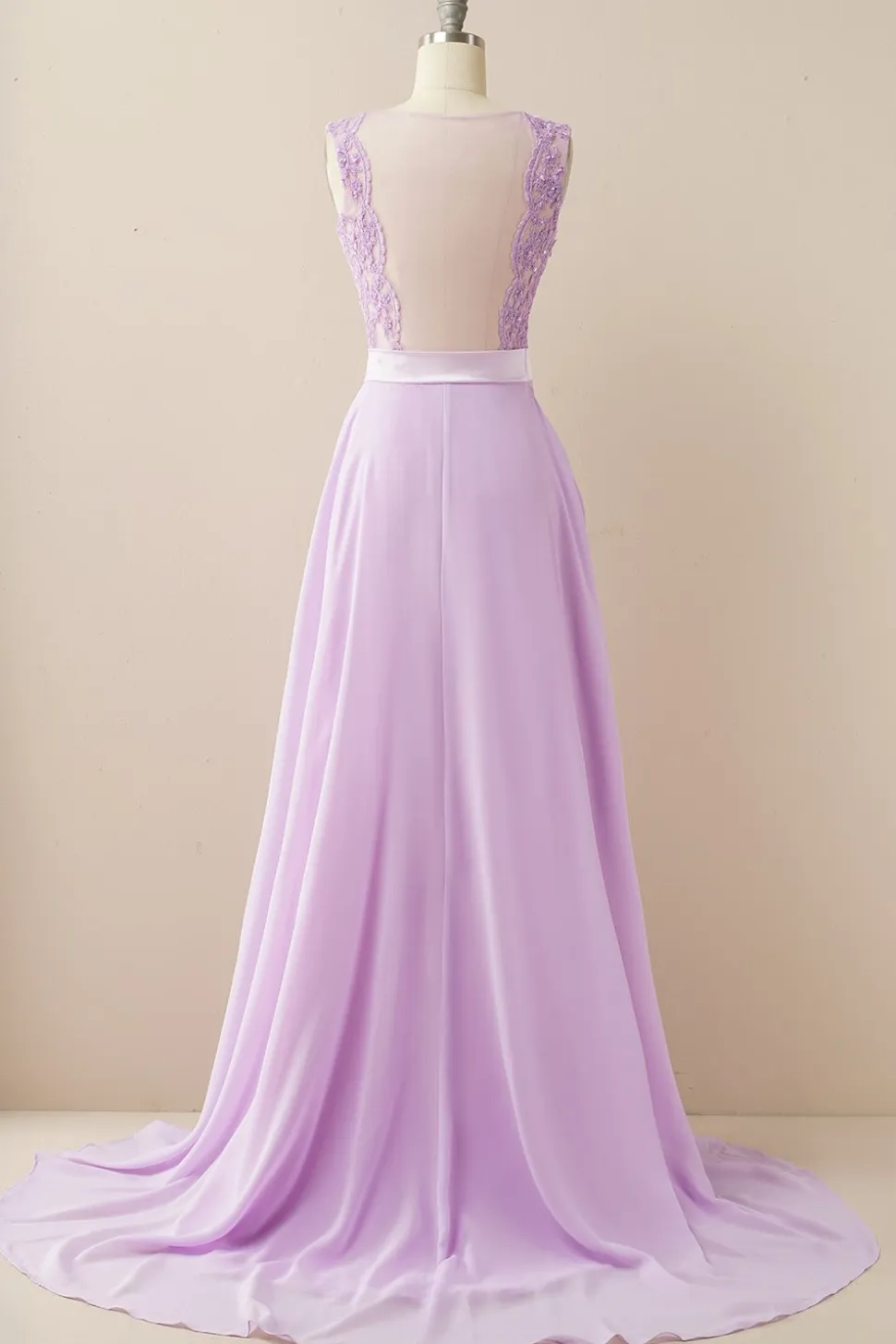 Vestido de baile longo applique