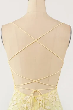 Vestido de baile longo da sereia amarela com apliques