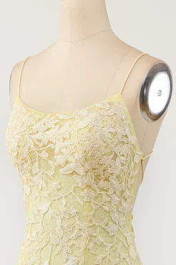 Vestido de baile longo de sereia roxa clara com apliques