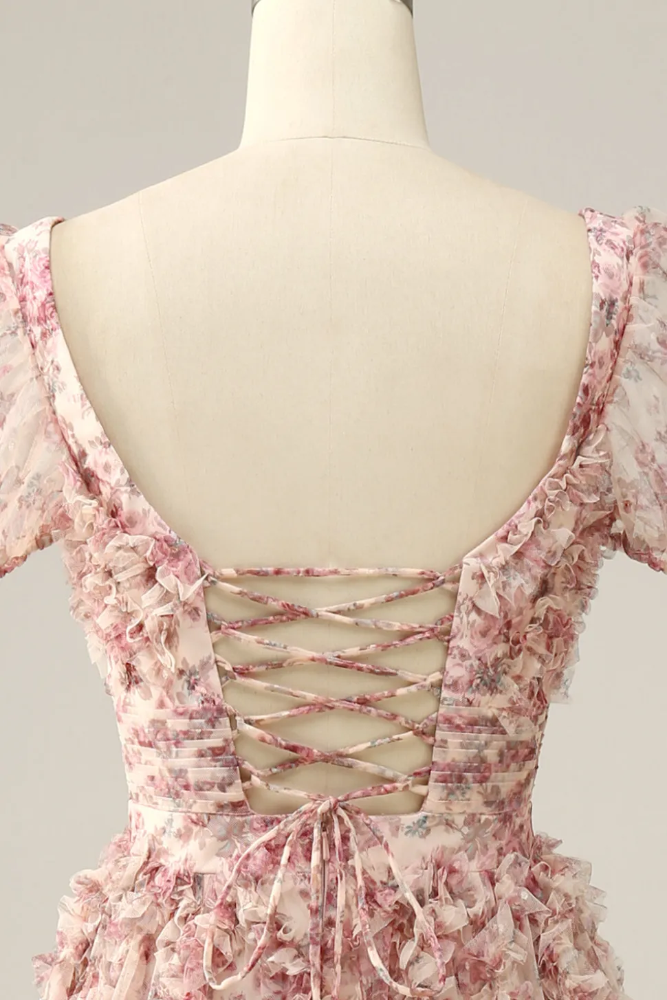 Vestido de baile pescoço quadrado rosa