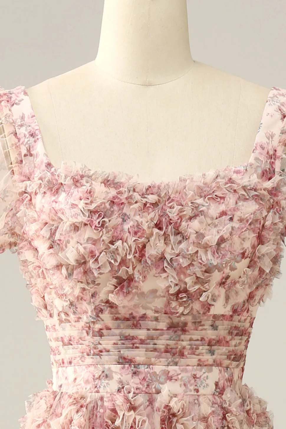 Vestido de baile pescoço quadrado rosa
