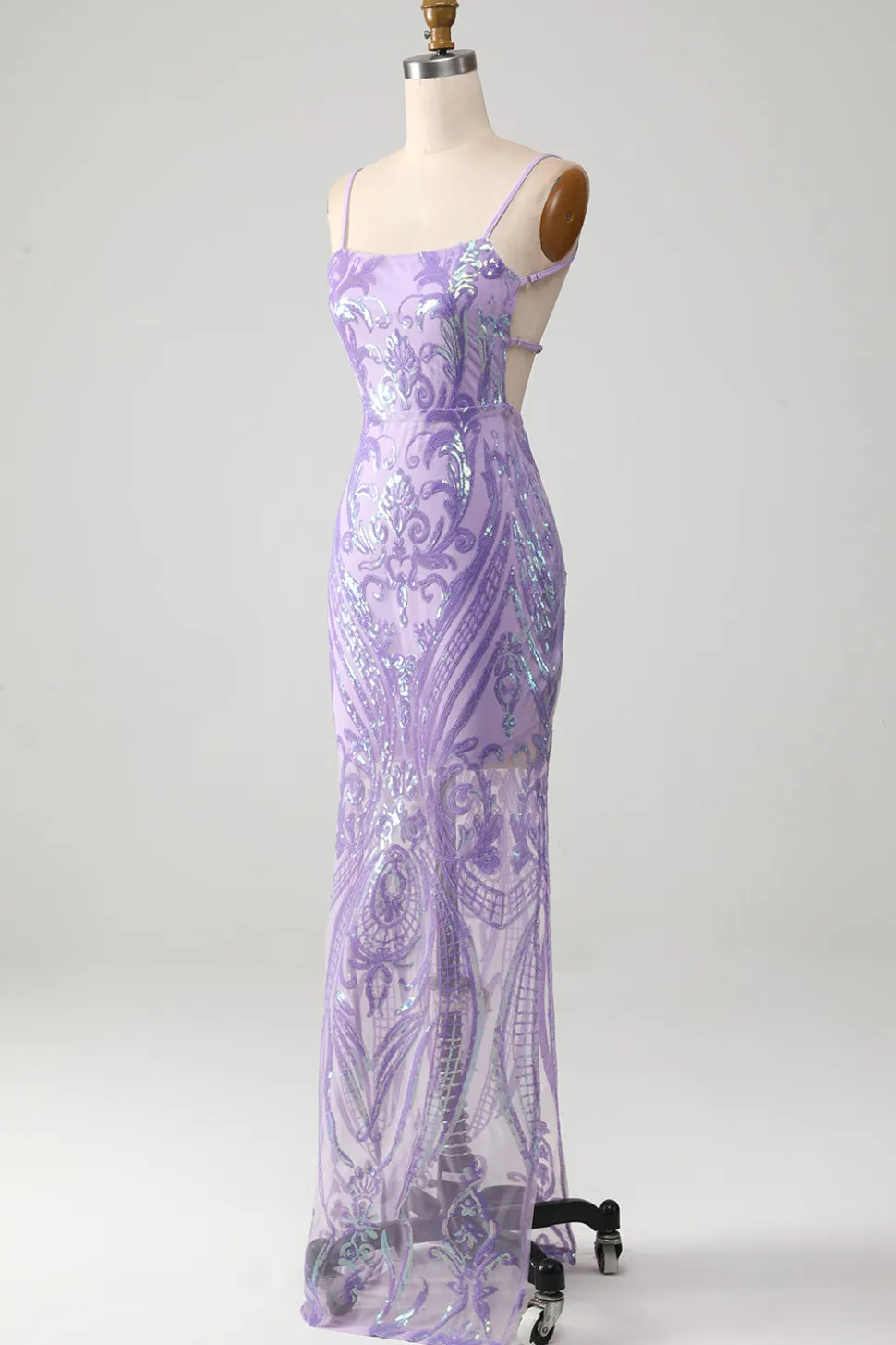 Vestido de baile sem costas roxo claro com lantejoulas