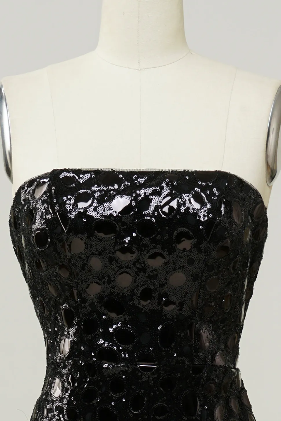 Vestido de baile sereia sem alças preto