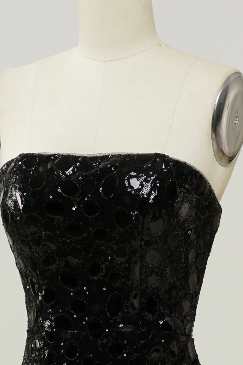 Vestido de baile sereia sem alças preto