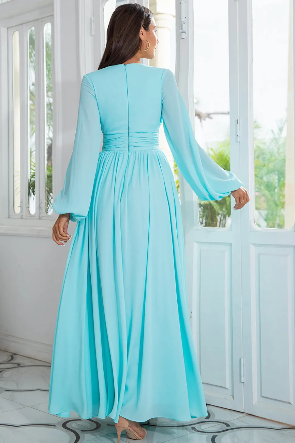 Vestido de baile verde verde claro chiffon com fenda