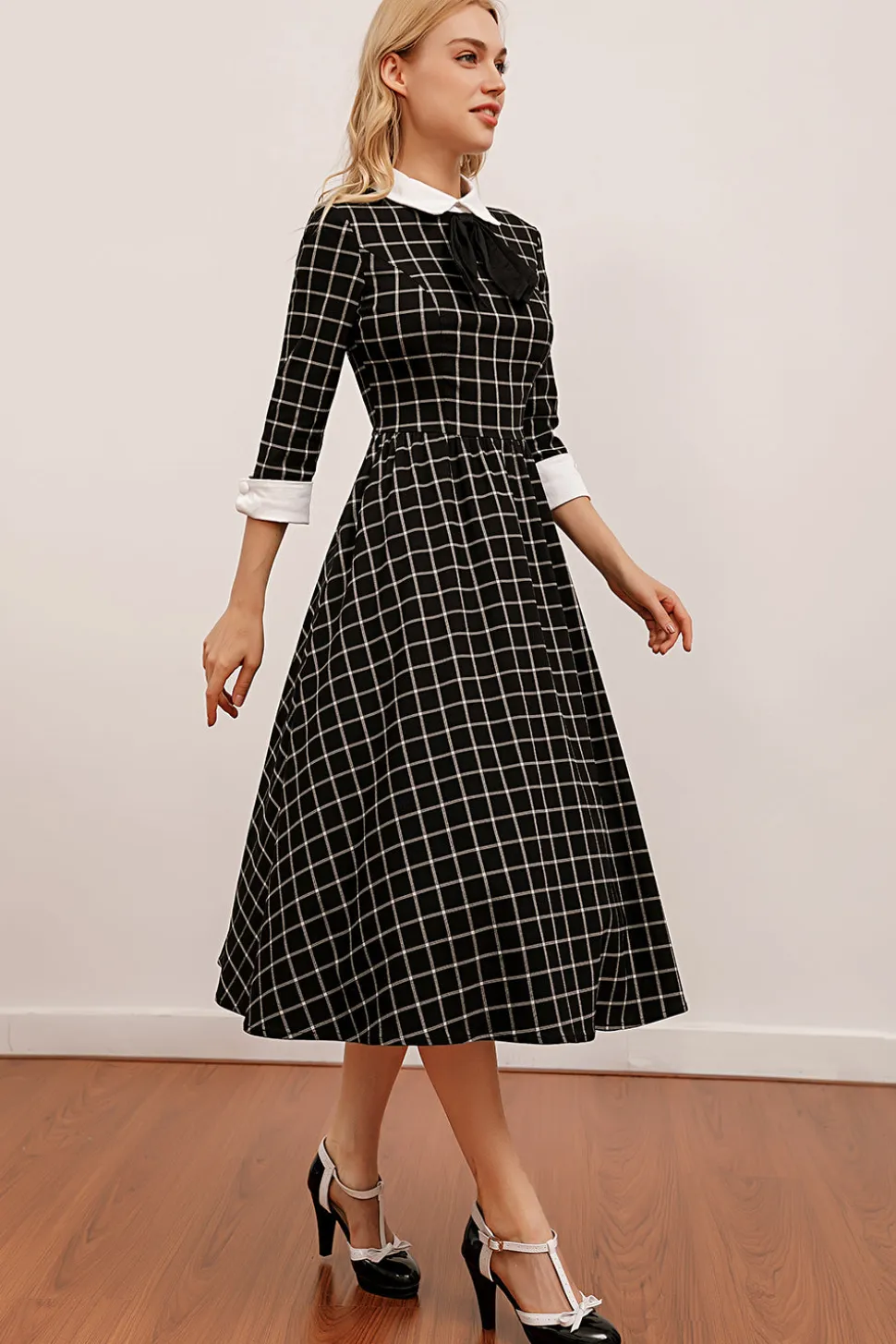 Vestido de balanço Midi xadrez preto vintage