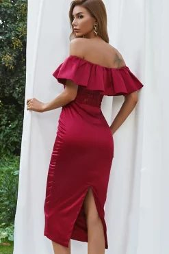 Vestido de bodycon de ombro preto fora