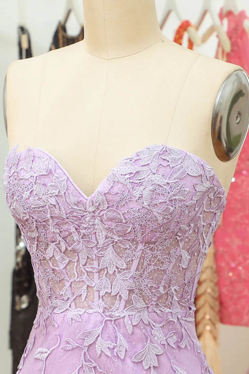 Vestido de Cóctel Com Apliques Roxo