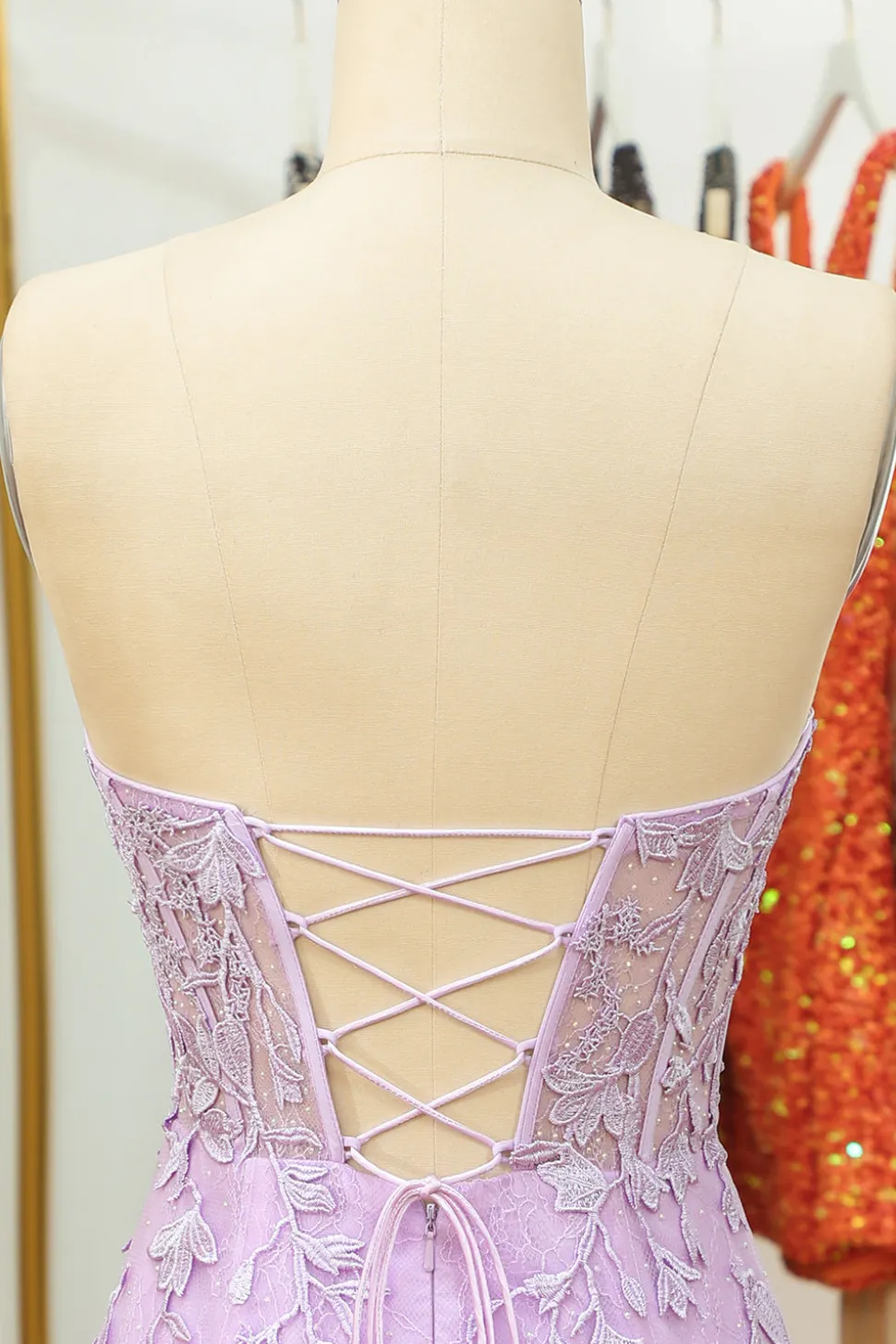 Vestido de Cóctel Com Apliques Roxo