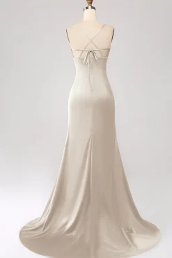 Vestido de cerimônia de cetim com alças finas sereia rosa empoeirado