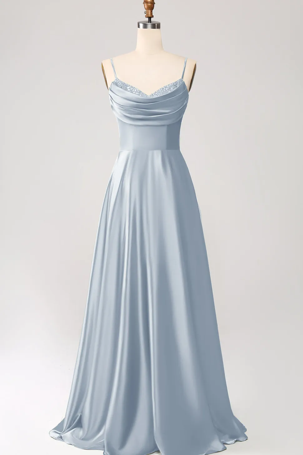 Vestido de cerimônia de cetim azul empoeirado com alças finas em linha A