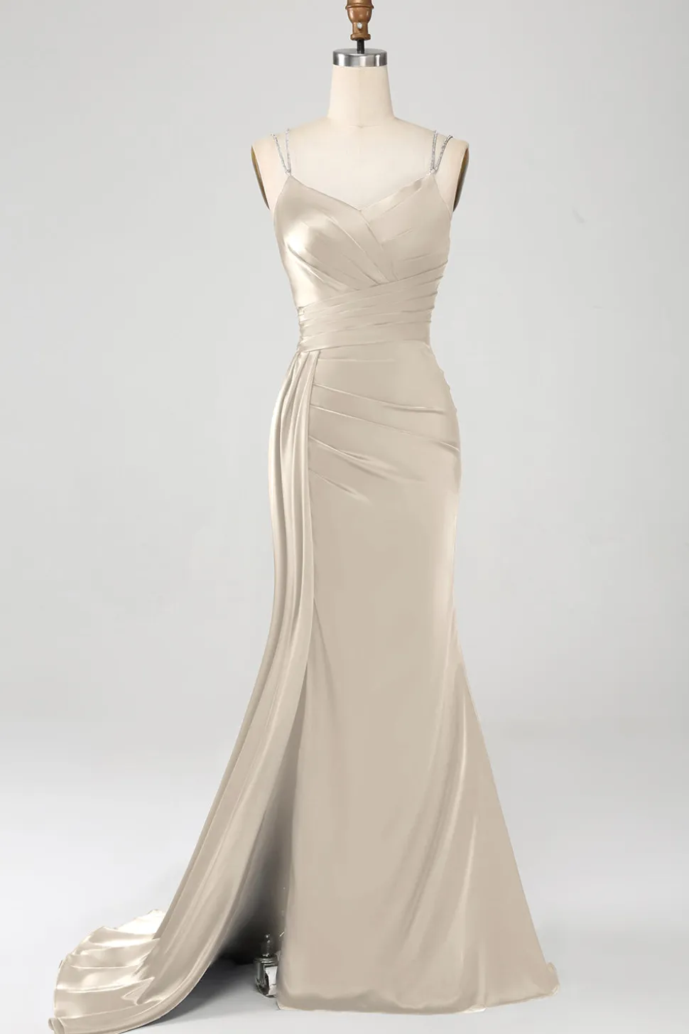 Vestido de cerimônia longo de cetim com alças finas azul sereia empoeirado