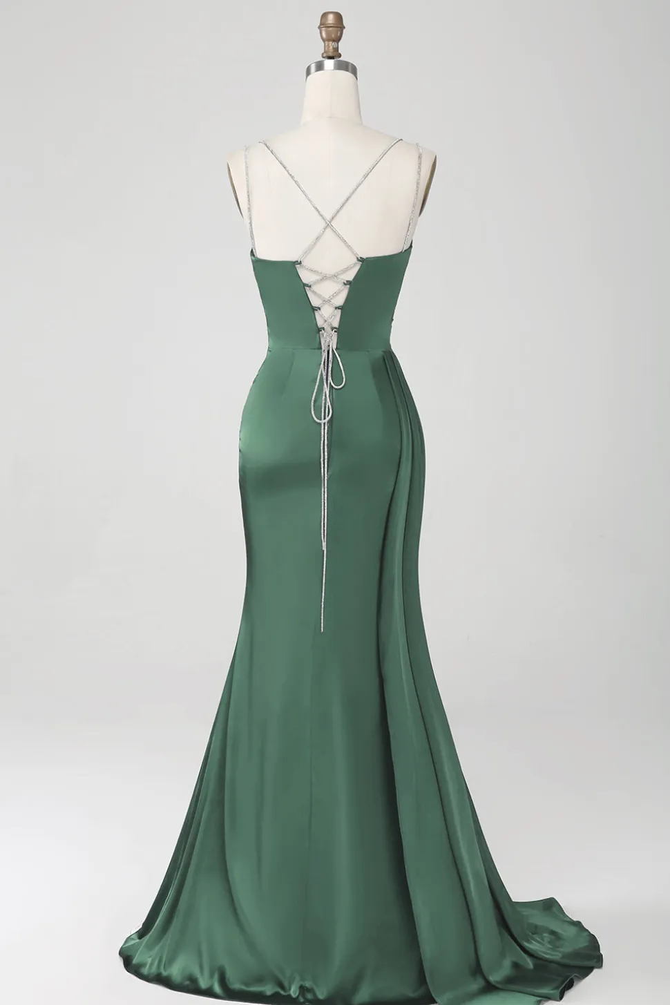 Vestido de cerimônia longo de cetim com alças finas azul sereia empoeirado