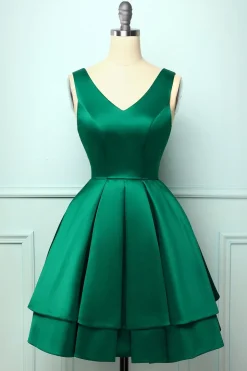 Vestido de cetim verde bola