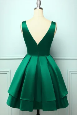 Vestido de cetim verde bola