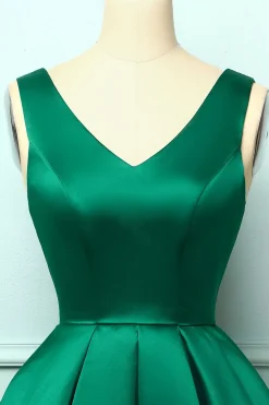Vestido de cetim verde bola