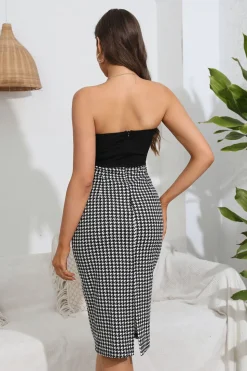Vestido de cocktail Bodycon xadrez sem alças com fenda