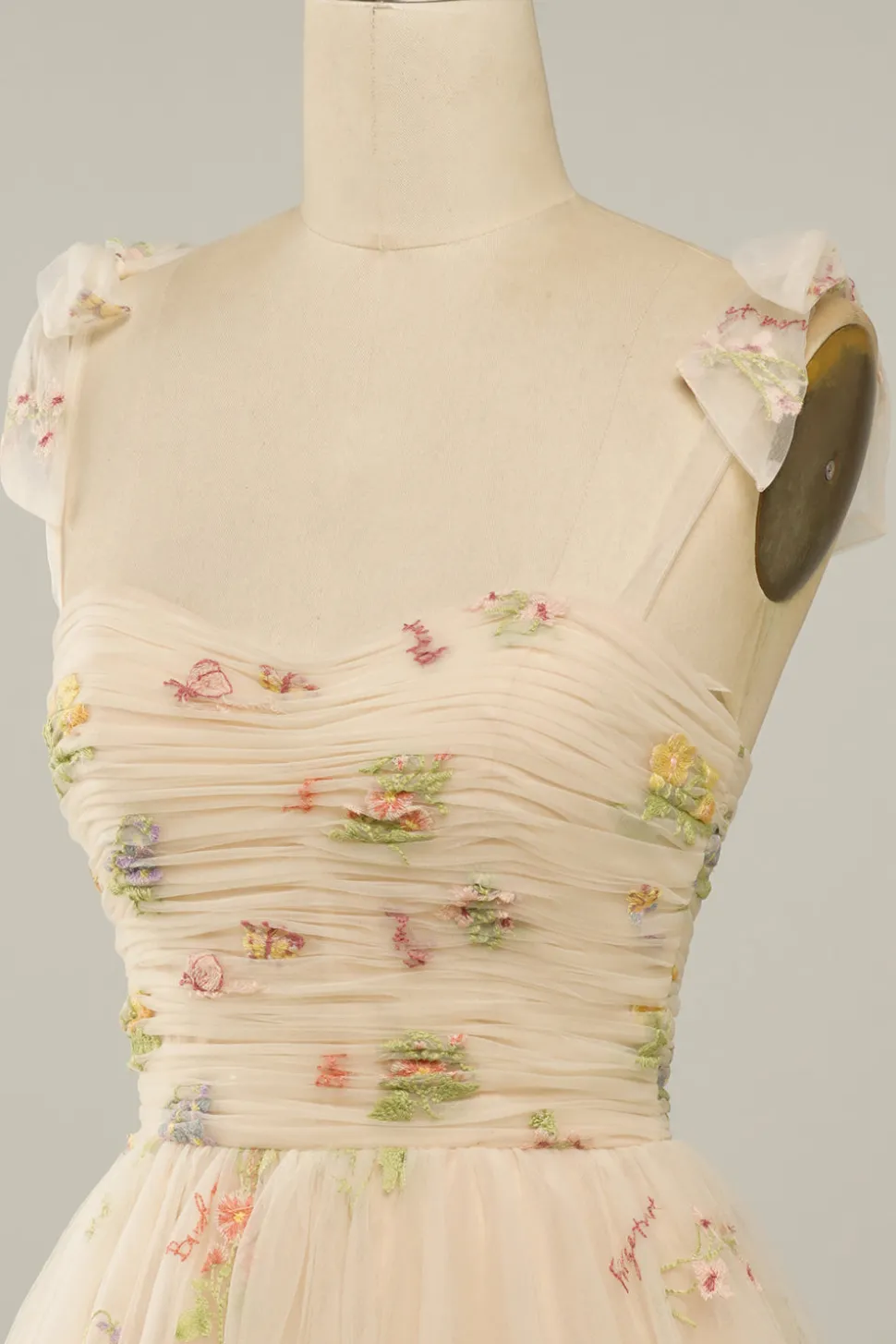 Vestido de Cocktail Champanhe Cintas de Espaguete