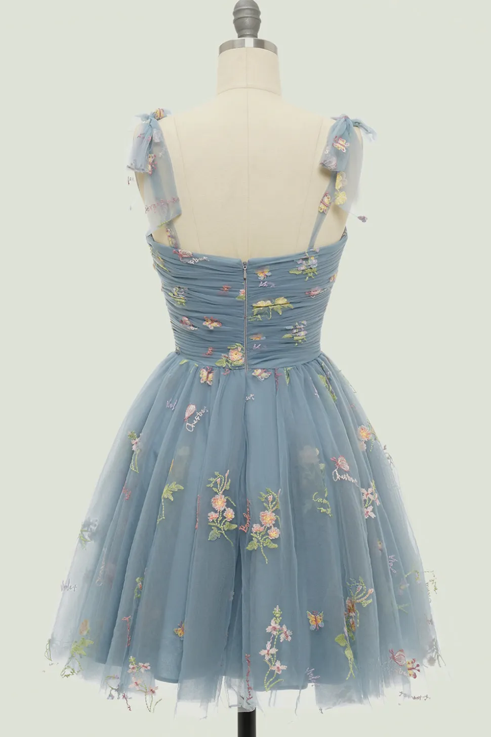 Vestido de Cocktail Champanhe Cintas de Espaguete