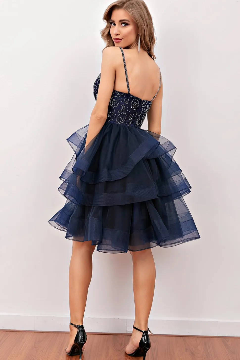 Vestido de cocktail curto de missanga da Marinha
