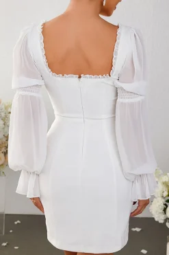 Vestido de cocktail curto branco bodycon pescoço quadrado