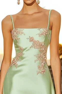 Vestido de cocktail curto A-Line Sage Green com apliques
