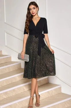 Vestido de cocktail de lantejoulas preto brilhante A-Line com meias mangas