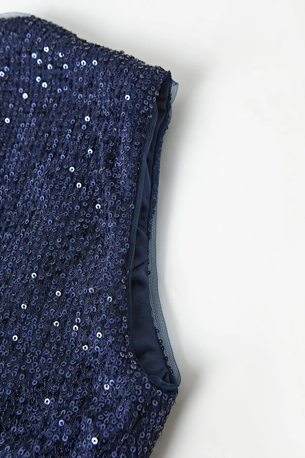 Vestido de cocktail Navy V-neck Sheath Sequins Midi com fenda
