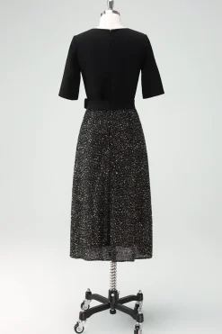 Vestido de cocktail Sparkly Black A-Line com meias mangas