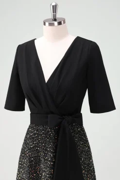 Vestido de cocktail Sparkly Black A-Line com meias mangas