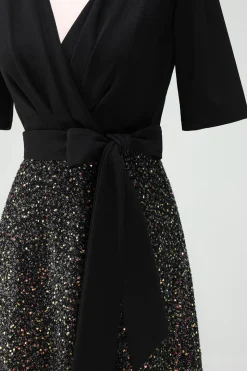 Vestido de cocktail Sparkly Black A-Line com meias mangas