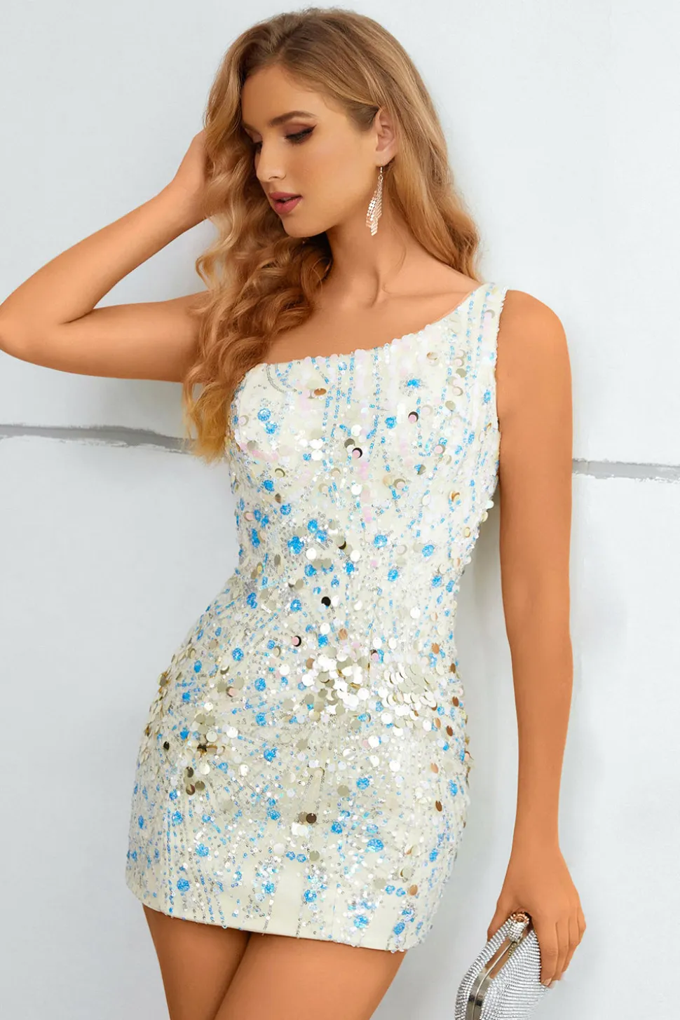 Vestido de Cocktail Um Ombro Branco