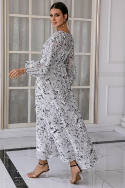 Vestido de convidado de casamento floral branco